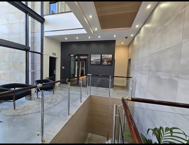 395M² OFFICE TO LET IN TYGER VALLEY